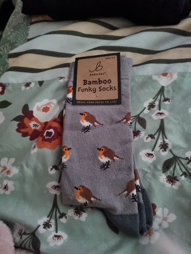 Ladies bamboo funky socks - bamboo,